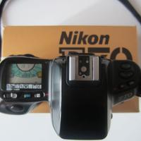 Reflex Nikon F70