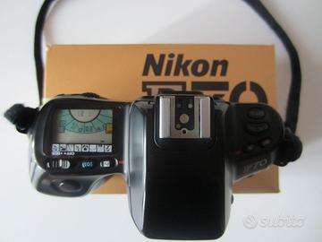 Reflex Nikon F70