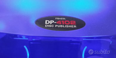 Robot di masterizzazione e stampa CD/DVD