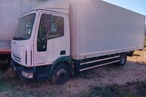 Iveco eurocargo 75e18 furgonato euro 5 con sponda 