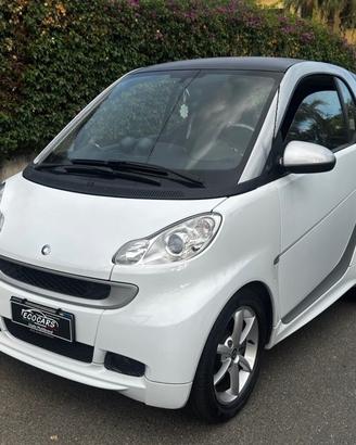 Smart ForTwo 800 40 kW passion cdi 2012