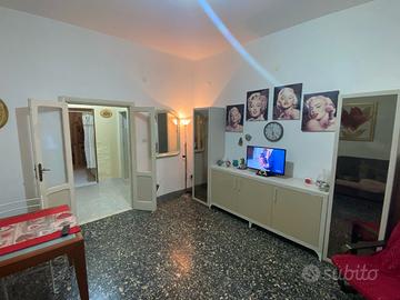 Trilocale in piazza Lorenzo Greco