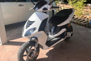 Piaggio NRG Iniezione 50 2009 Bianco 

