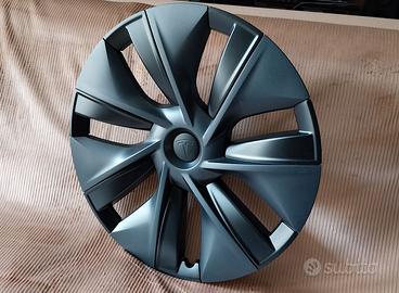4 copricerchi originali Tesla Model Y