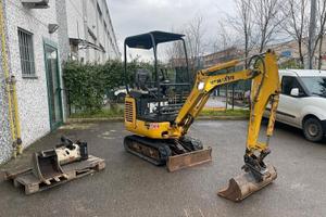 Mini Escavatore Komatsu Pc 14 + Martello