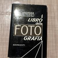 Libro vintage  “ Il libro della fotografia”