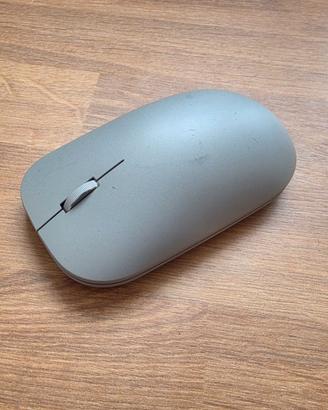 Microsoft Surface mouse bluetooth
