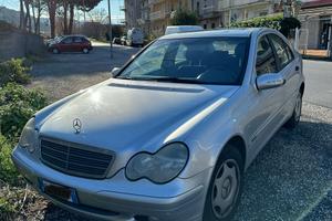 Mercedes-benz classe C (Classic) w203 2004