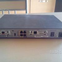 Router Cisco System 1841