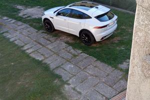 Jaguar E pace
