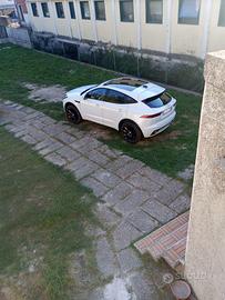 Jaguar E pace