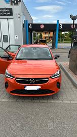Opel Corsa adatta a neopatentati