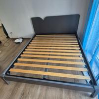 LETTO A 2 PIAZZE CON MATERASSO
