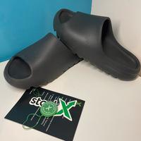 Yeezy Slide Black