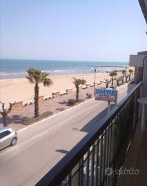 Appartamento fronte mare