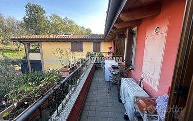 3 locali in palazzina con box doppio