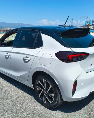 Opel Corsa GS 1.2 turbo benzina km0 Garanzia Opel 