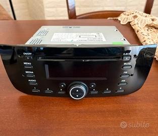 Autoradio Punto Evo Blue&Me e AUX MP3