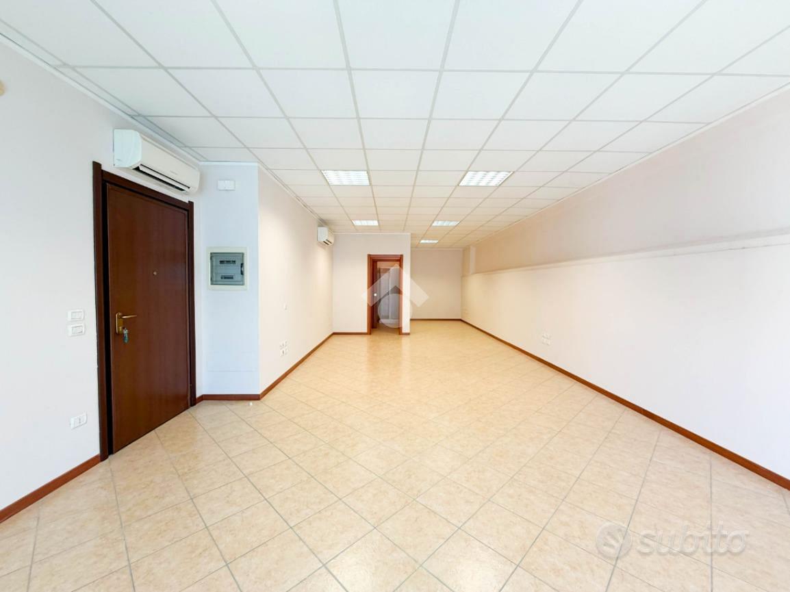 UFFICIO A MANERBA DEL GARDA - Vista 3