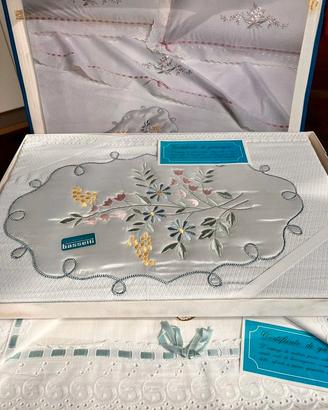 Corredo Matrimoniale Cofanetto Parure Bassetti