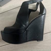 Scarpe con zeppa nere