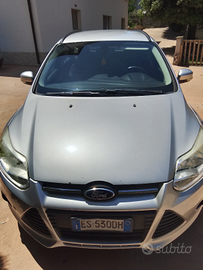 Ford focus1600 cc. 115 CV. 83 kW 2013