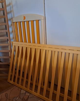 lettino con materasso