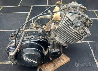 ricambi Yamaha tt 600 xt 550