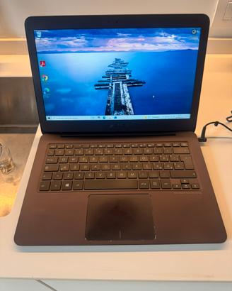Asus zenbook  notebook