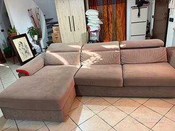 Divano con chaise-longue