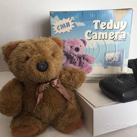 Orso telecamera