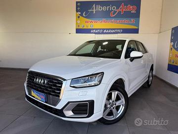 AUDI Q2 30 TDI S tronic Identity Black