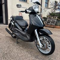 Piaggio Beverly 500