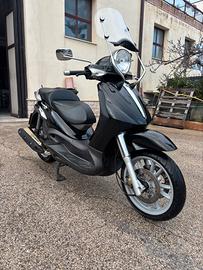 Piaggio Beverly 500