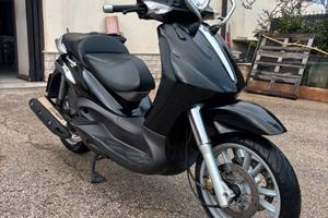 Piaggio Beverly 500