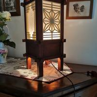 Lampada Kumiko giappone artigianale in legno Shoji