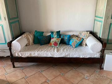 Letto singolo ad uso divano con materasso