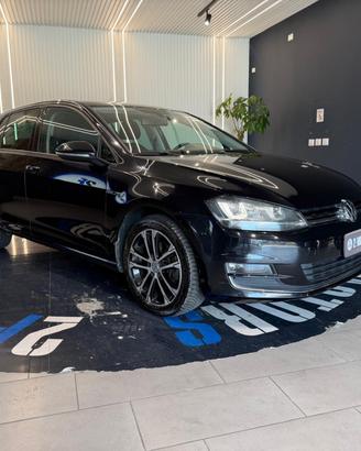 Volkswagen Golf 5p 1.6 tdi Executive 110cv