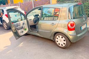 Renault modus benzina