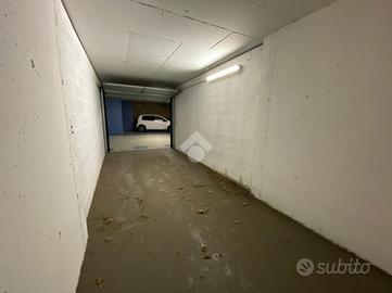 AUTORIMESSA A VERONA