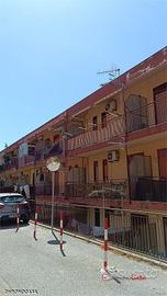 Bivani mansardato ristrutturato in zona Sperone