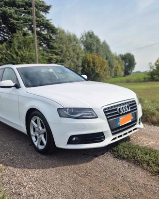 AUDI AVANT START ADV PLUS
