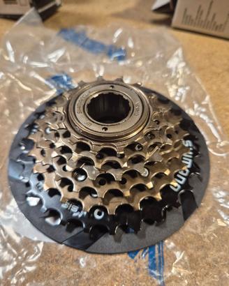 Ruota Libera Shimano Tourney MF-TZ500-7 a Filetto 