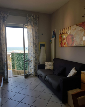 Fronte mare home