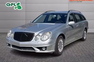 Mercedes-Benz Classe E (W/S210) 320