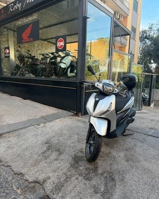 Piaggio Beverly 300 S HPE