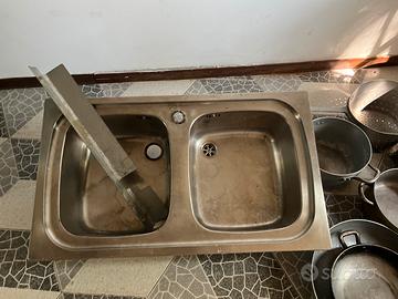 Lavabo x cucina dacciaio a due vasche
