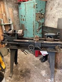 Tornio per ferro antico