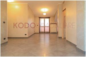 Appartamento di 91 m² con 3 locali e box auto a Se