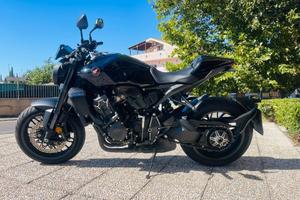 HONDA CB 1000 R TUTTO INCLUSO ANCHE PASSAGGIO! M
